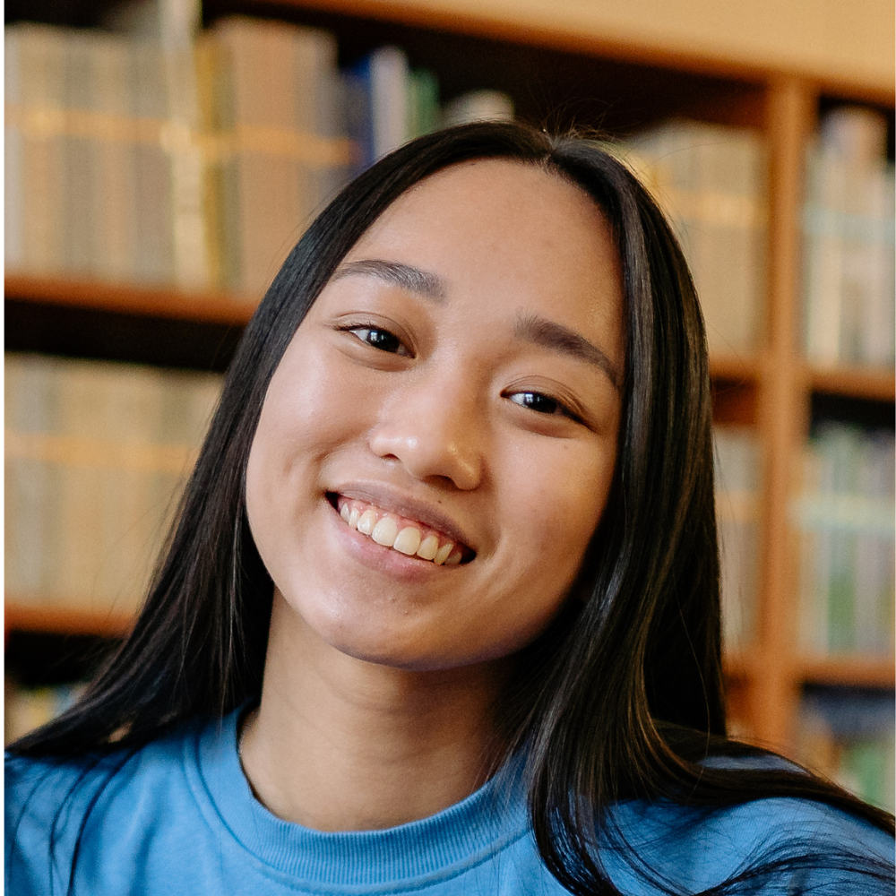 ESAT course student Dorine who received offers from Cambridge